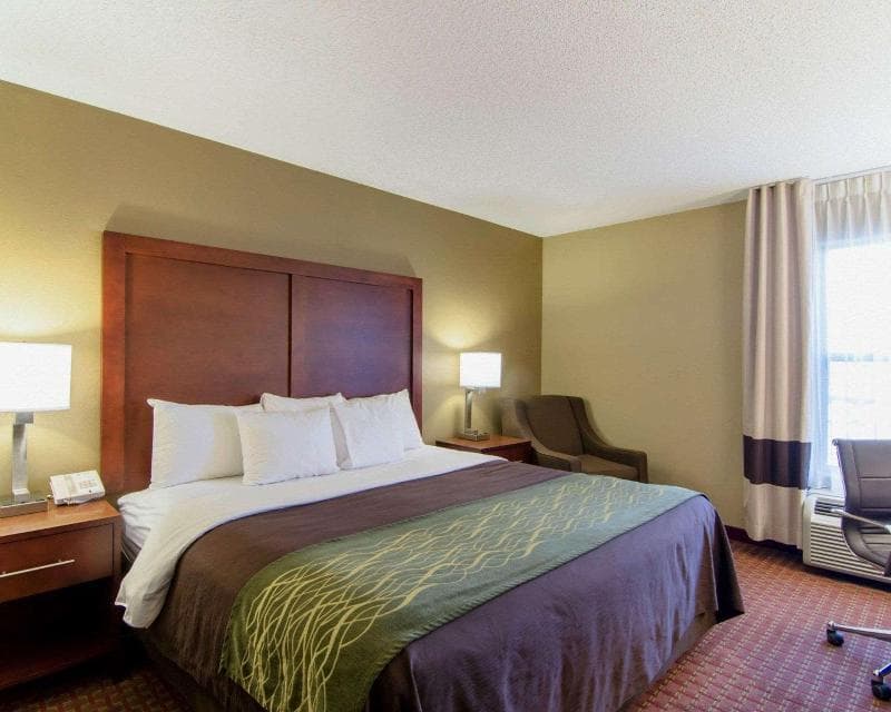 Comfort Inn (Apex) 2