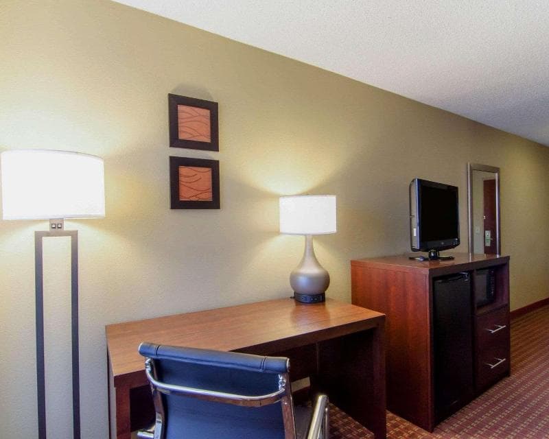 Comfort Inn (Apex) 3