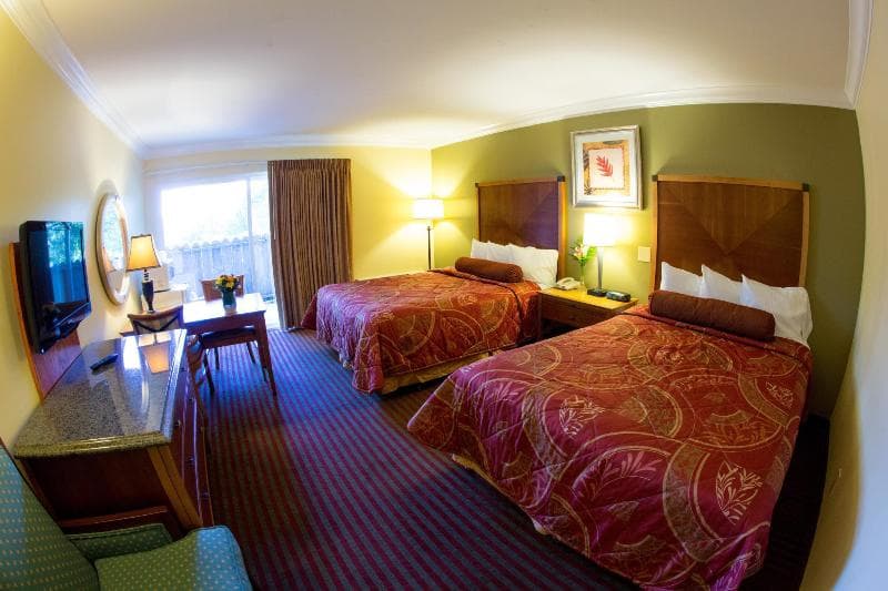 Aloha Inn 4