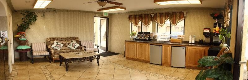 Aloha Inn 2