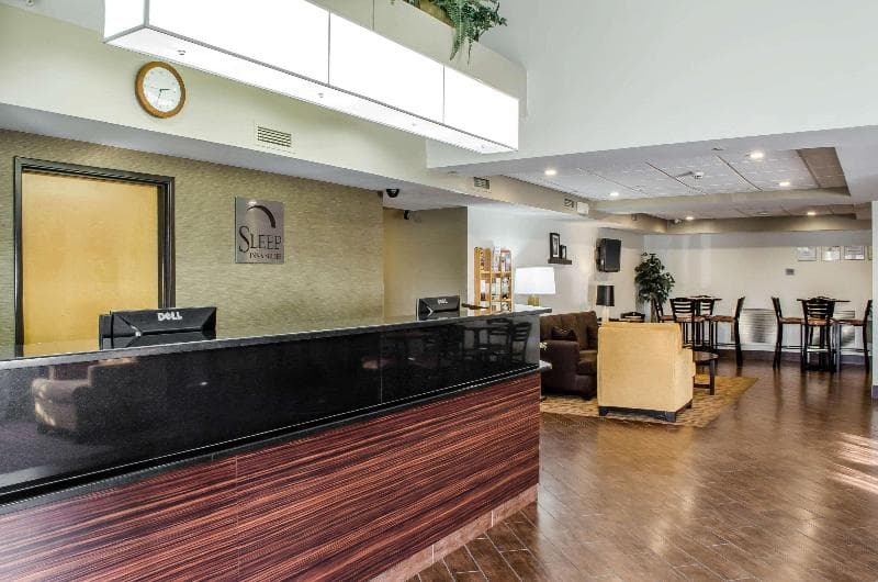 Sleep Inn & Suites 5