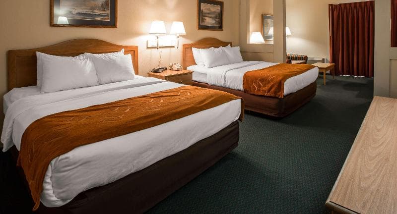 Super 8 By Wyndham Cherokee 3