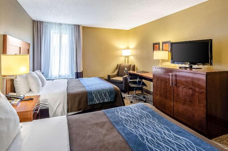 Comfort Inn & Suites Christiansburg I-81 5