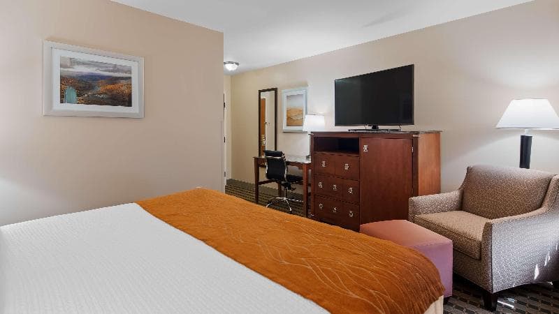 Best Western North Roanoke 3