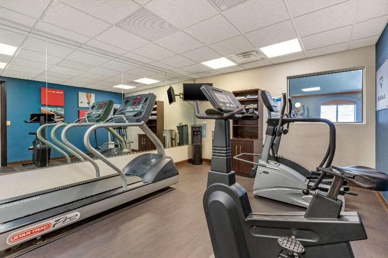 Comfort Suites Southgate photo 1