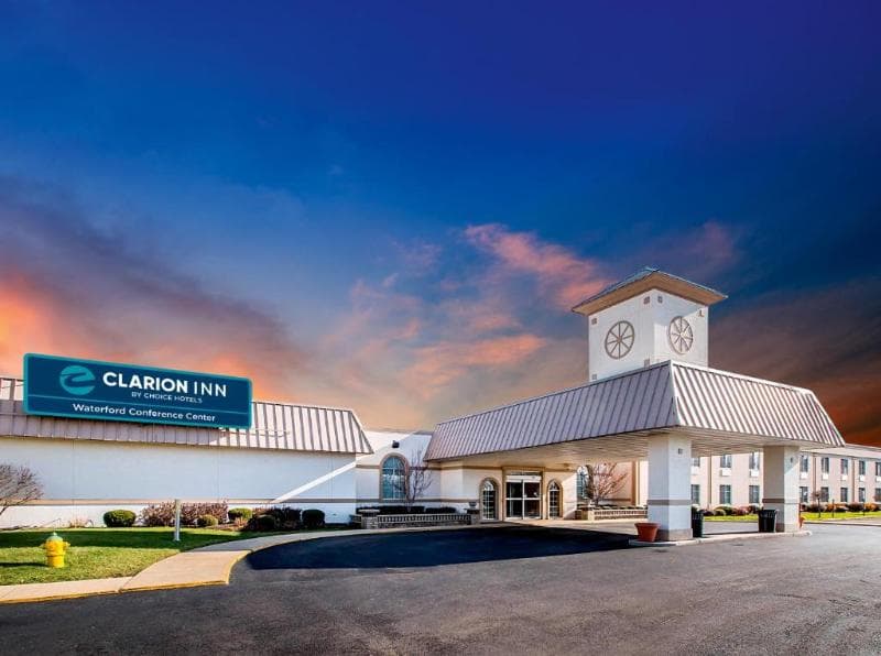 Clarion Inn Elmhurst 3