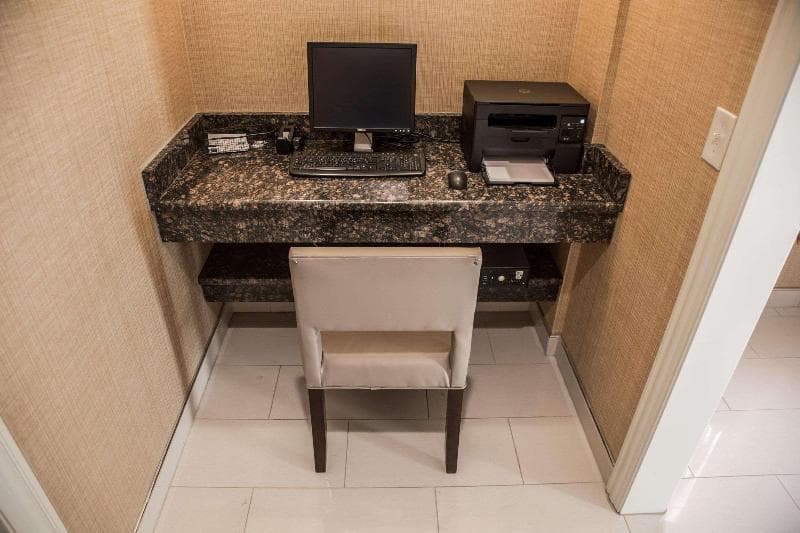 Comfort Inn North South Chicago photo 1