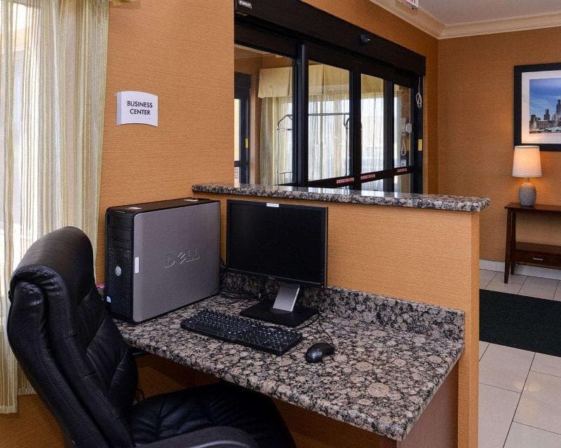 Quality Inn And Suites South Joliet photo 1