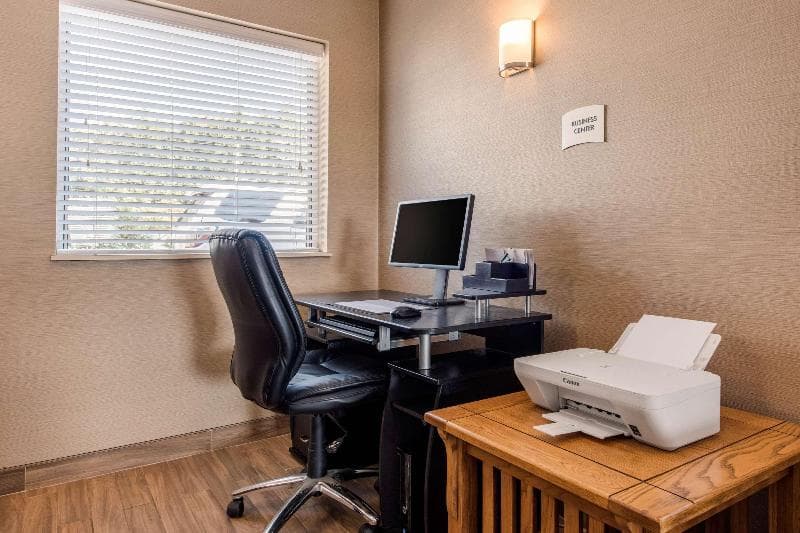 Quality Inn New Castle photo 1