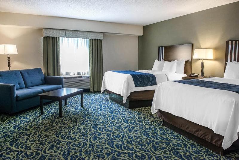 Comfort Inn & Suites Butler photo 1