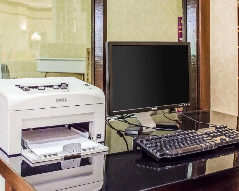 Quality Inn & Suites photo 1