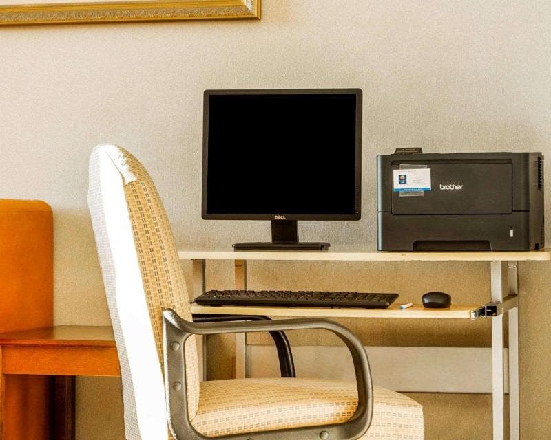 Comfort Inn 1