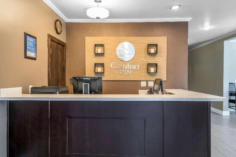 Comfort Inn (Lacey) 3