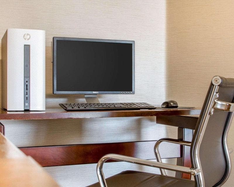 Comfort Inn & Suites San Francisco Airport West 3