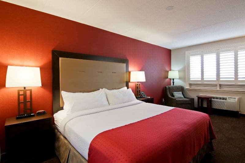 Holiday Inn & Suites St. Catharines Conf Ctr 5