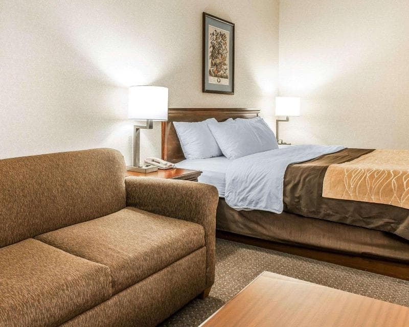 Comfort Inn Shelbyville photo 1