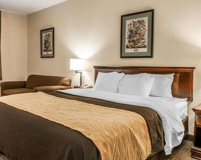 Comfort Inn Shelbyville 3