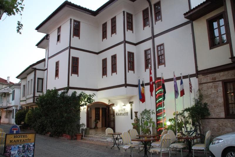 Karyatit Hotel Kaleici 4