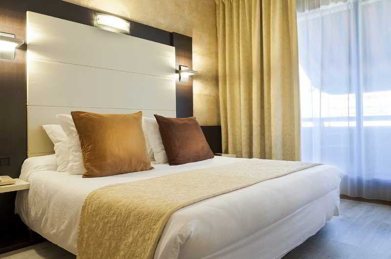 The Originals City, Hotel Galaxie, Nice Aeroport 5