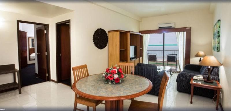Rainbow Paradise Beach Resort 3