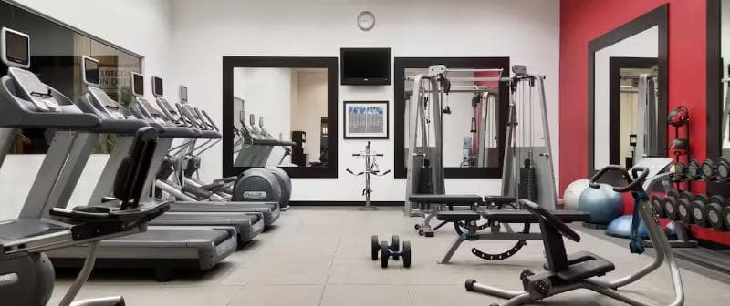 DoubleTree by Hilton Hotel Philadelphia Airport 3