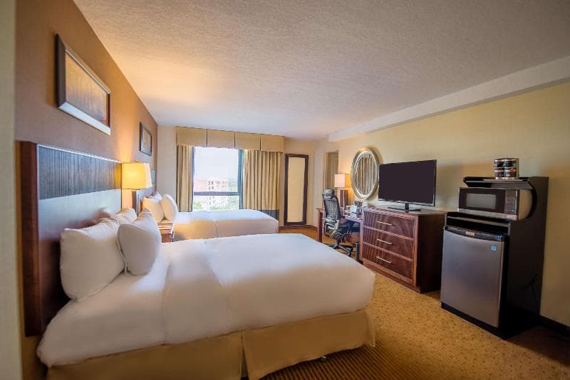 DoubleTree by Hilton Hotel Philadelphia Airport 5