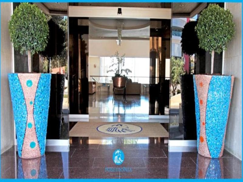 Poseidonia Beach Hotel 3