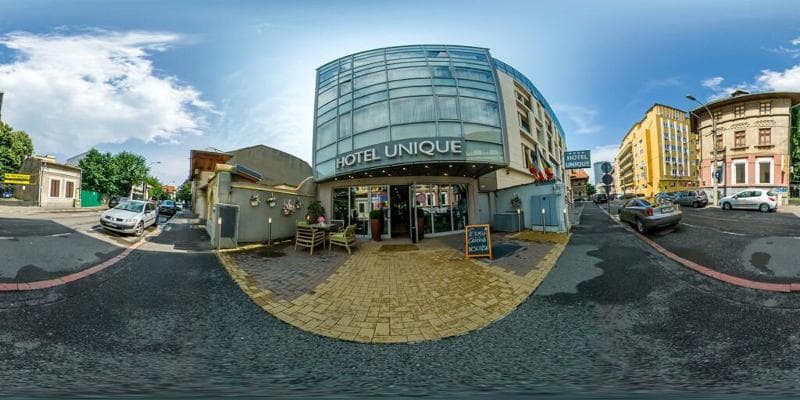 Hotel Unique 3