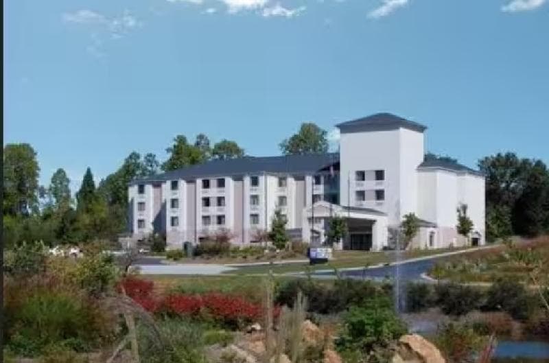 Baymont By Wyndham Mooresville photo 1
