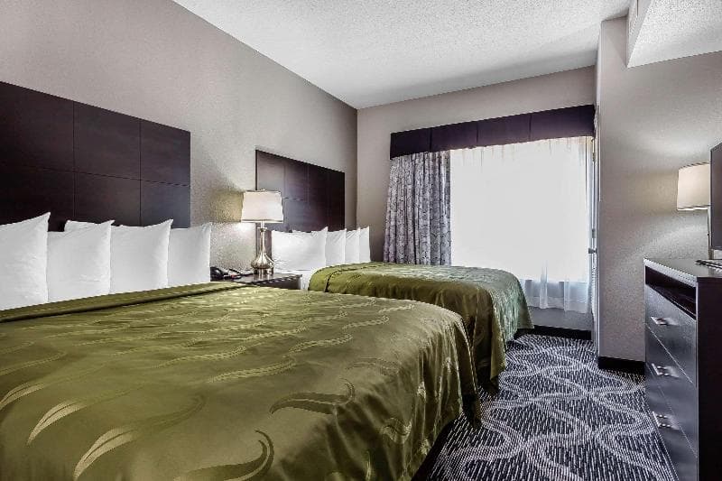 Quality Suites Pineville - Charlotte 4