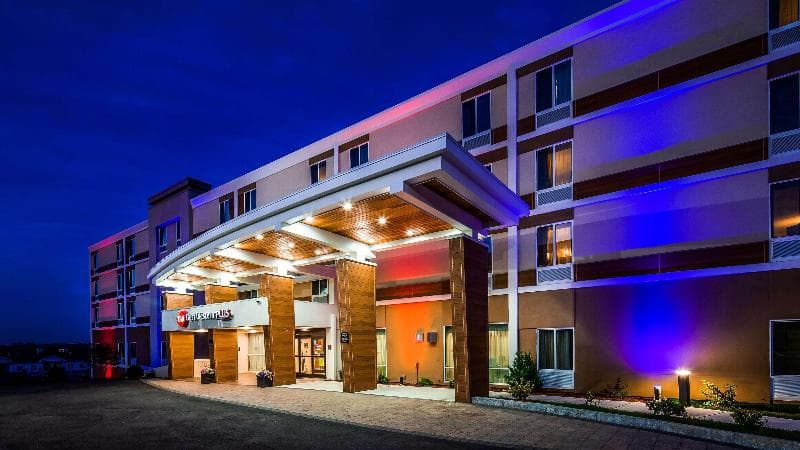Best Western Plus North Shore Hotel photo 1