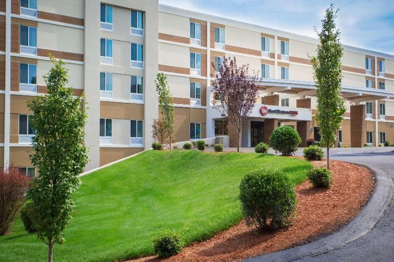 Best Western Plus North Shore Hotel 4