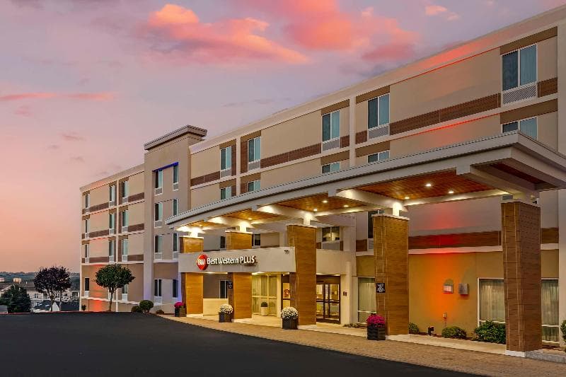 Best Western Plus North Shore Hotel 5