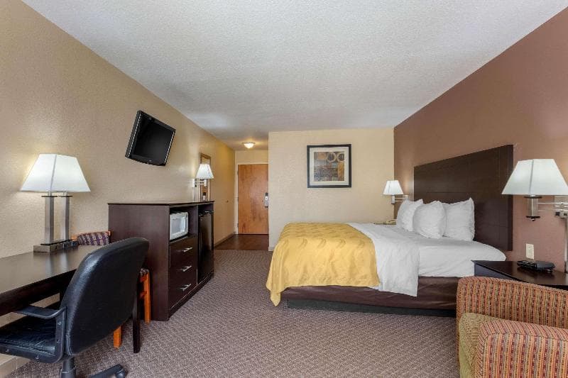 Quality Inn West Memphis I-40 3