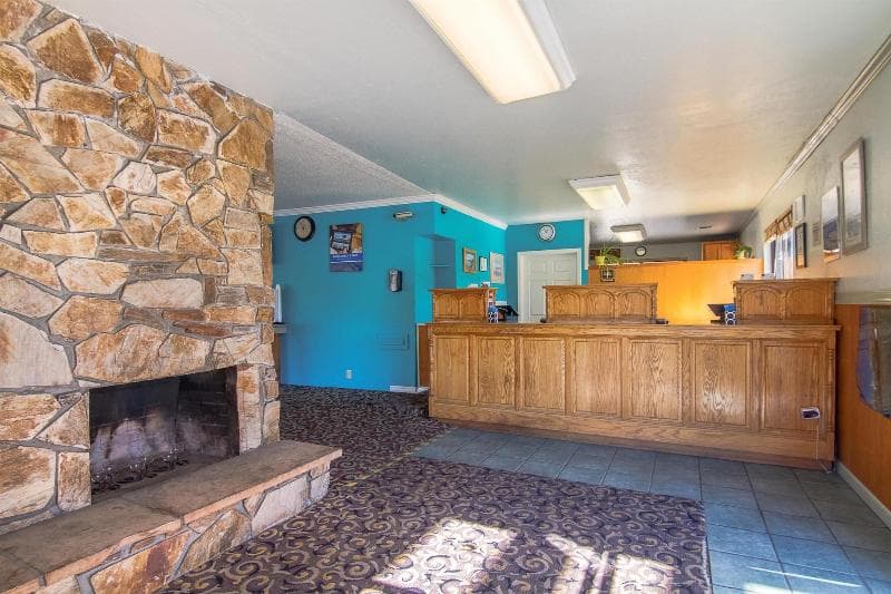 Motel 6 Fort Bragg 4