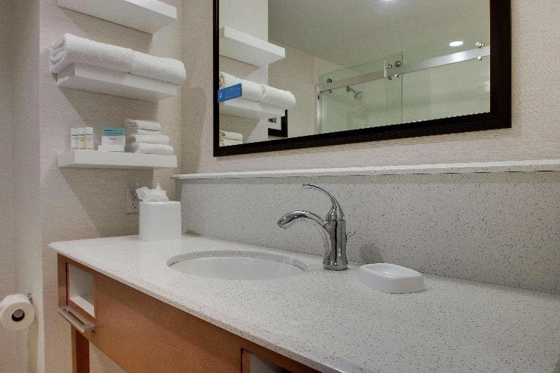 Hampton Inn Pawtucket 5