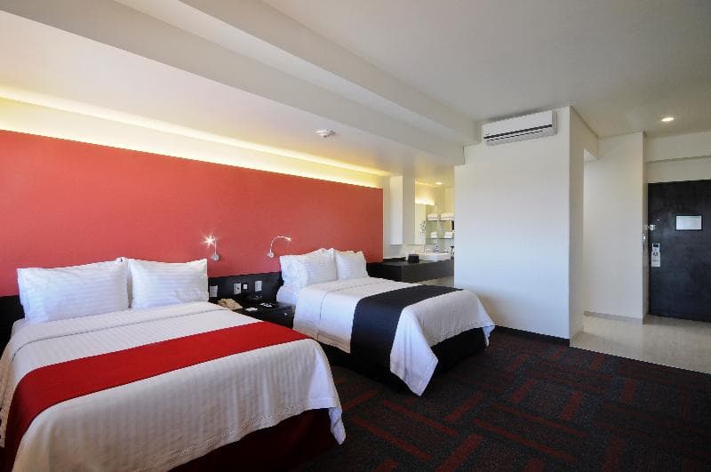 Holiday Inn Mexico Dali Airport 3