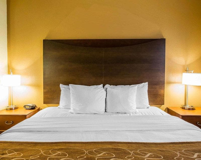 Comfort Suites 5