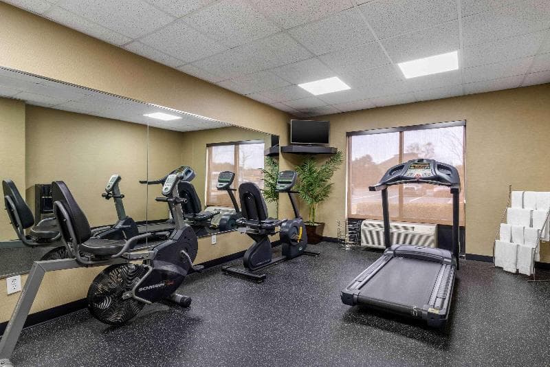 Comfort Inn & Suites Peachtree Corners photo 1