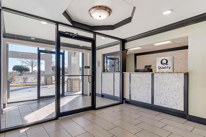 Quality Inn & Suites Southlake 4