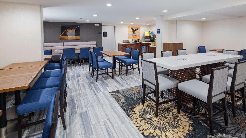 Best Western Atlanta-Marietta Ballpark Hotel 3