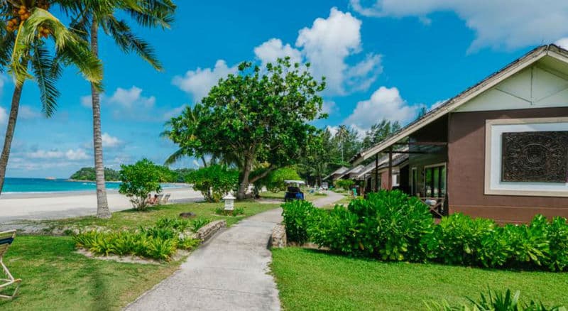 Mayang Sari Beach Resort main