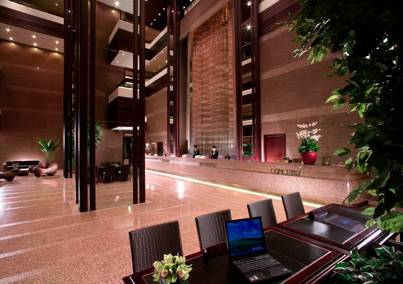 Regal Riverside Hotel 5