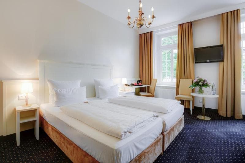 Hotel Fürst Bismarck 5