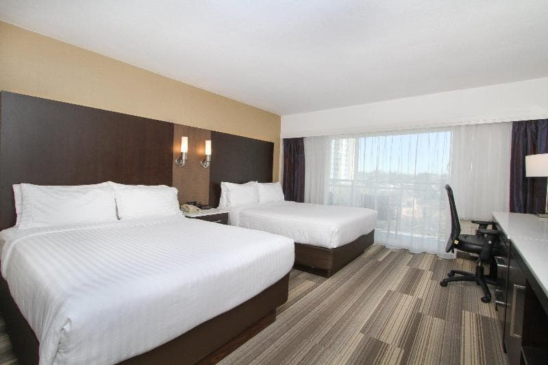 Holiday Inn Express San Diego Downtown 5