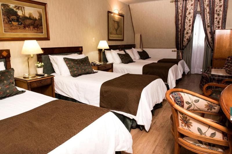 Mayflower Suites photo 1