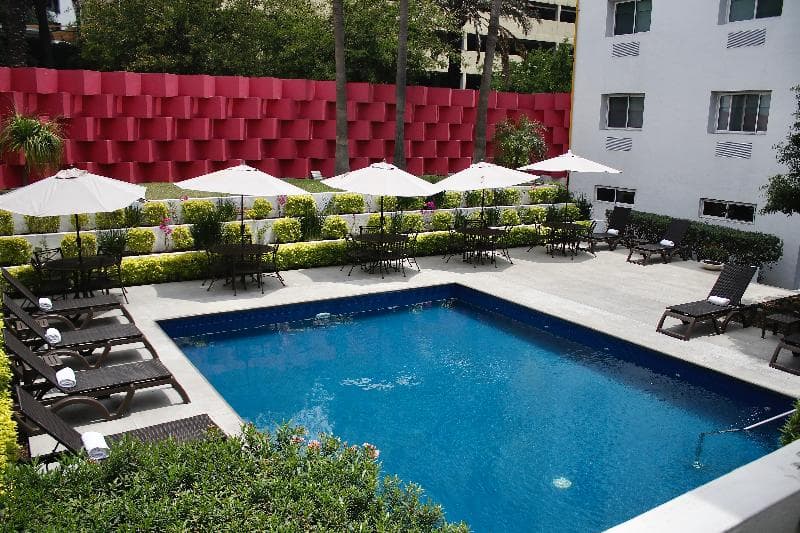 Comfort Inn Monterrey 4