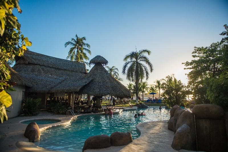 Bahia Del Sol Beach Front Boutque Hotel 5