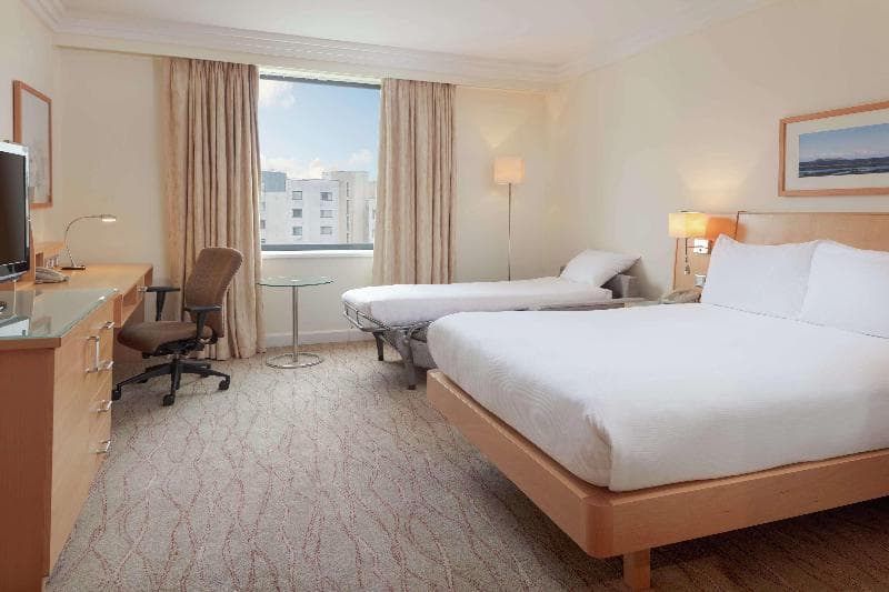 Hilton Dublin Airport 5