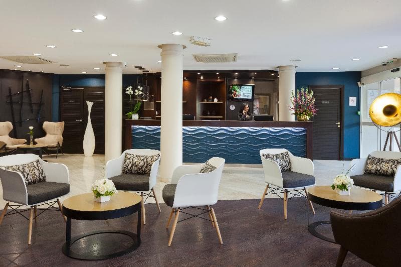 Neho Suites Cannes Croisette 3